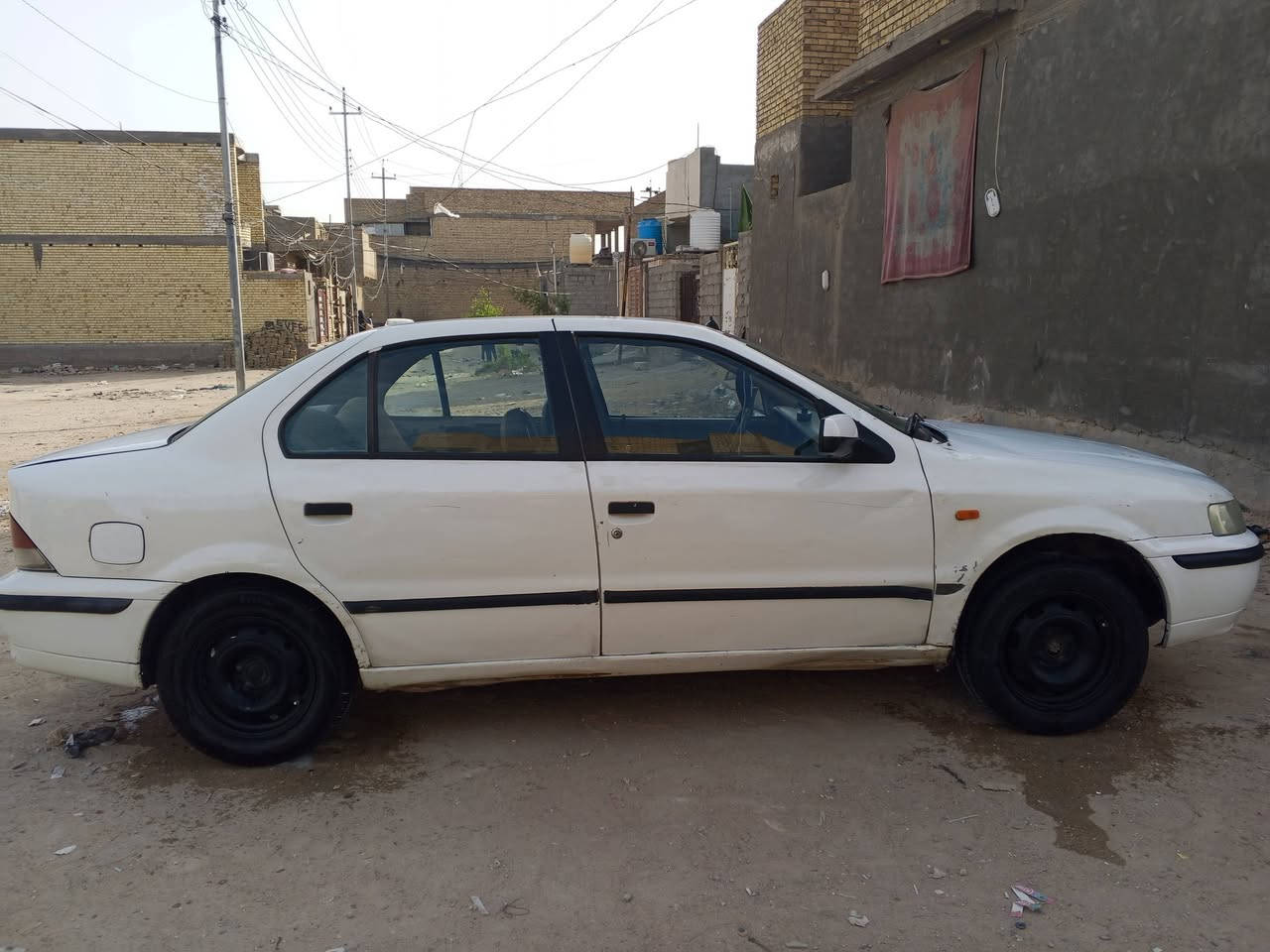 السلام عليكم
سمند 2010 كفاله عامه فقط البنيد مبدل

رقم كربلاء الماني مداور ثاني يوم مصفره 

سياره جاهزه مكينه وكير جدد مكفولات 

صدر حداديه جديد كهربائيات كله شغاله

دوشمه كشنات وكاعيه وتنته كله جديد

مابيه كل نقص فقط التبريد ما يشتغل مكانه كربلاء 

للتواصل ***********
