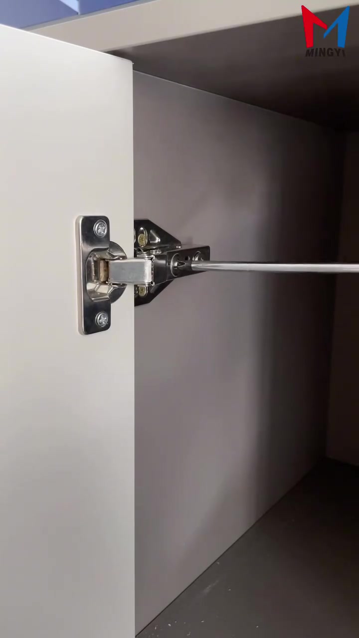Cabinet doors won’t close tightly? No need to replace hardware! Adjust hinge screws simply, fit perfectly and close smoothly
#adjustment #carpentry #homeimprovement #custommade #homeupgrades


**إذا كنت صاحب هذا الإعلان وتريد حذفه لأي سبب، رجاءا أرسل رسالة إلى الدعم الفني**
