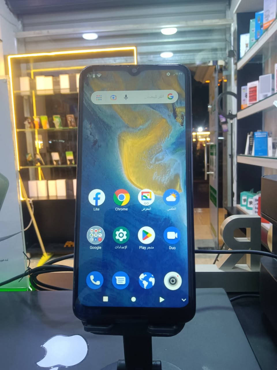 موبايل zte 51
نظيف مستبدل شاشة فقط 
ذاكرة 64 رام 4+3
سعر 60 الف
***********
