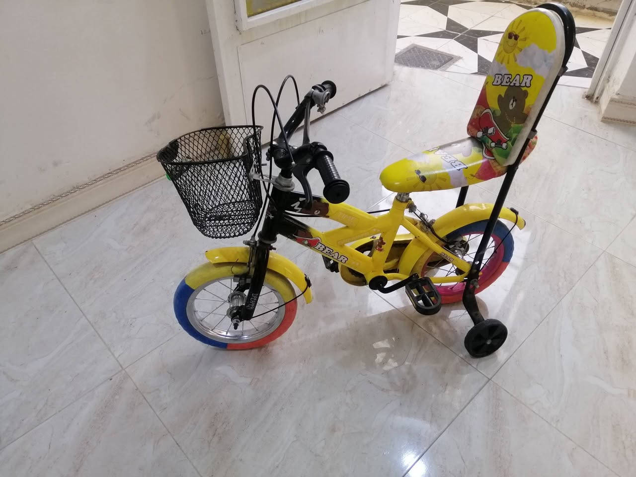 أغراض للبيع للاستفسار اتصل ع ***********
