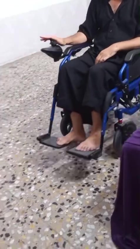 السلام عليك عربانه  البيع استخدام قليل جدا سعره 450 وبيه مجال الاستفسار عن الرقم ..***********.  عنوان حله مفرق عنانه مقابيل الدواجن
