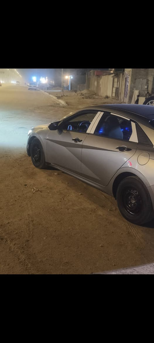 النترا وارد امريكا فول ماعدا التنتة محرك 2000 دوش  حادث جمالغ وبنيد  للستفسار *********** البصرة, العراق
