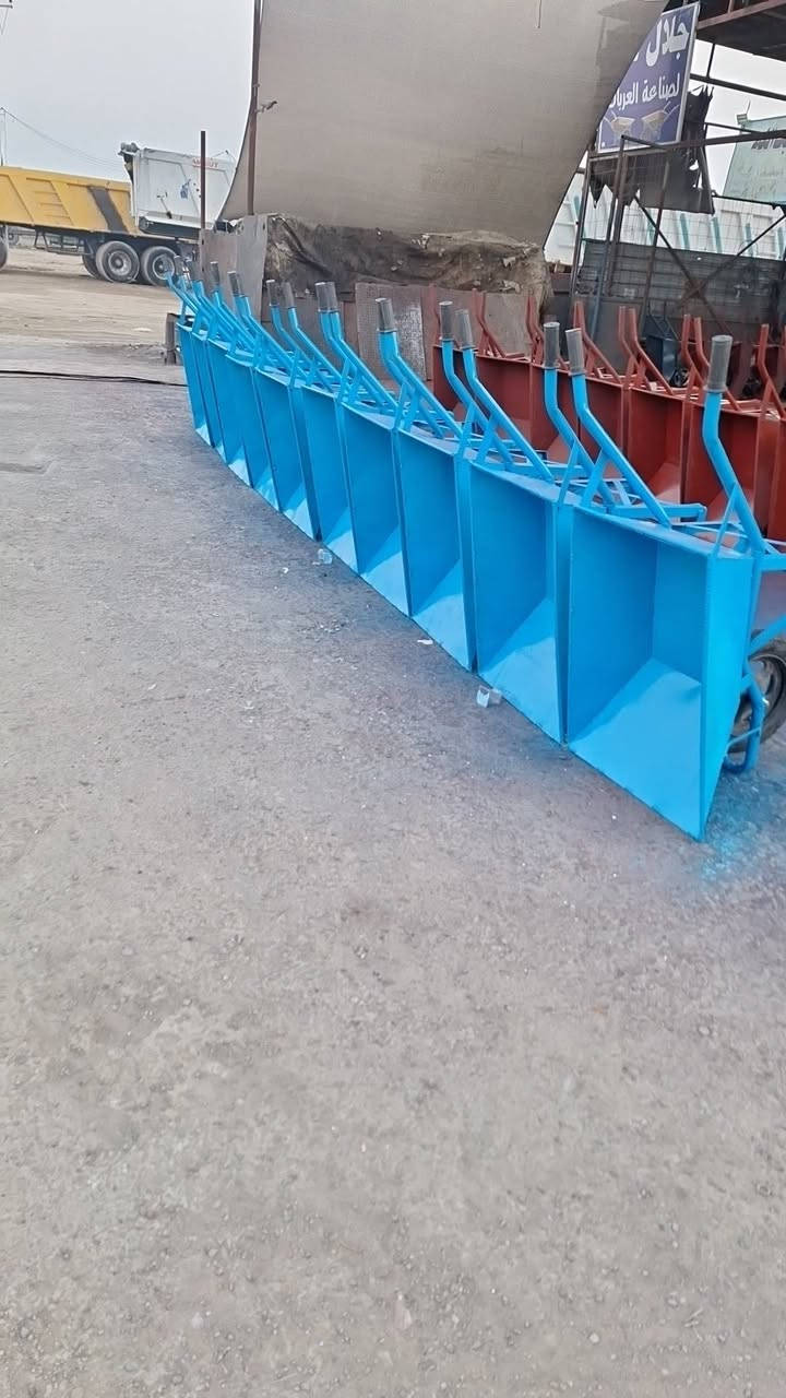 عمل وانتاج توزيع كافة المحافظات 
عربانة نوع خفيف سعر ٣٠ الف 
عربانة نوع وسط سعر٤٥ الف 
عربانة نوع ثقيل ٦٥ الف 
عنوان بغداد جرف النداف 
اتصال واتساب ***********
