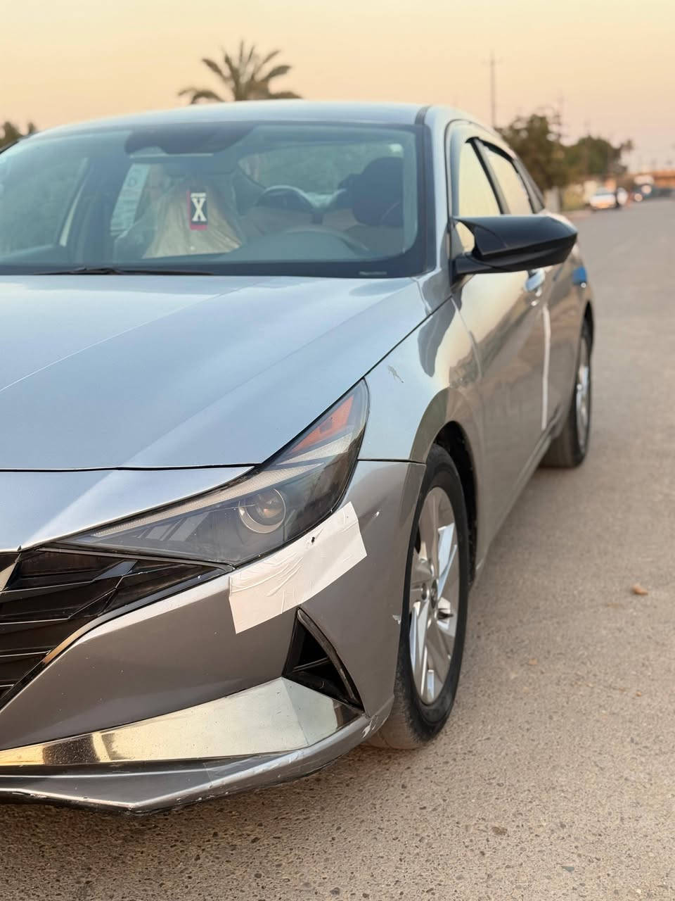النترا موديل2021  سعر 117وبيها مجال قليل  بدون دواخل.  ايرباك راجع  المواصفات محرك 2000 دوش بصمه  رادار امامي وجوانب ويل كب لد امامي خلفي كامره وشاشه وحساس كير ايتي  محرك تبريد مكفول  هزه وسنويه ورقم جديد بغداد  مجال بسيط العنوان بغداد الامين 
موبايل ***********
