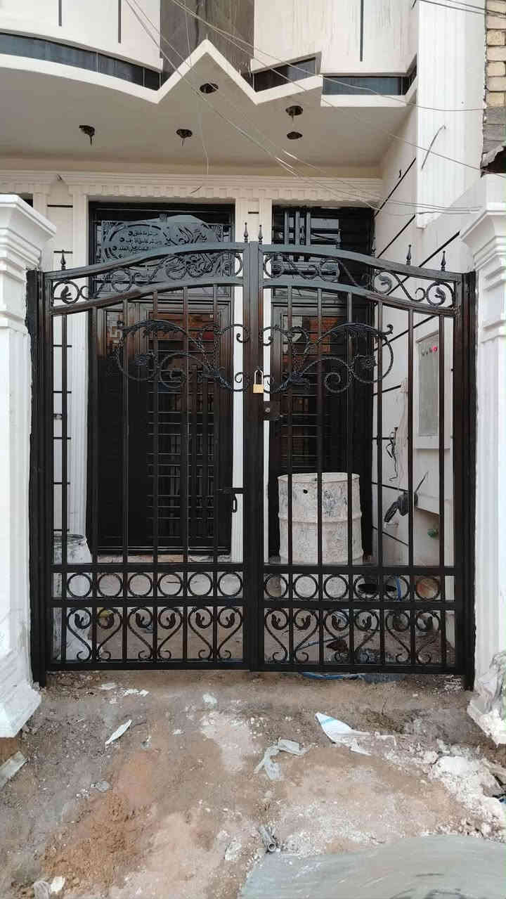 أسلام عليكم | كـادر عمـل👷🏻
تنظيف وصـبغ شبابيـك وشـد جـام
يوجـد كافـة انواع الجـام والآصـبـاغ
أتصال + واتساب *********** 
أتصال + واتساب *********** 
الخاص مفتوح،،،
