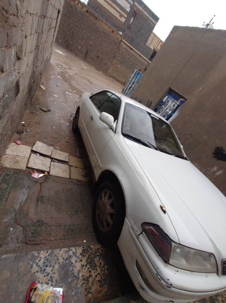 السلام عليكم مارك موديل 96 السياره بلاديه مكفوله من الضربه والصبغ ولاصوليات تبريد ثلج حداديه جديده محرك وكير ونجي جدد رقم البصره سنويه ل 28 شرط تحويل  سياره نضيفه مال جناي عنواني البصره كرمه علي السعر 38مجال قليل مستعجل عل بيع للاستفسار ***********
