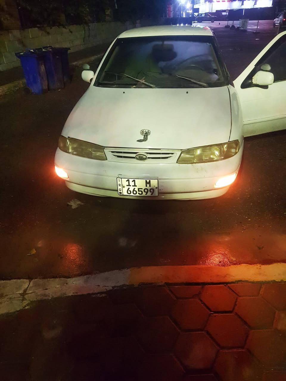 مديل ٩٦ رقم جديد صار سبوع حولت رقمها تبريد تفه صدر مابيها ايي نقص هزه جديده السعر ٣٧ وبيها مجال ***********عنوان بسمايه اوتماتيك السياره مابيها ايي مشكله سياره جاهزه بيها خياسات بل دواسات
