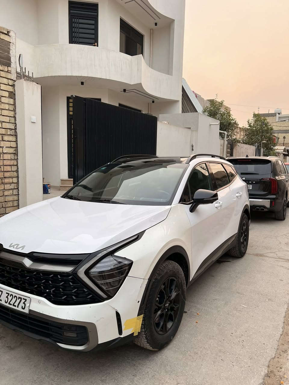 سبورتج ٢٣اكس برو  برستيج فوووول مواصفات ١/١
السيارة جديدة بمعنى الكلمة 
ماشية ٢٤
رقم بغداد حادثها جاملغ فقط صور الحادث مرفقة بالمنشور
سعرها ٢٣٠$ وبيها مجال 
***********
