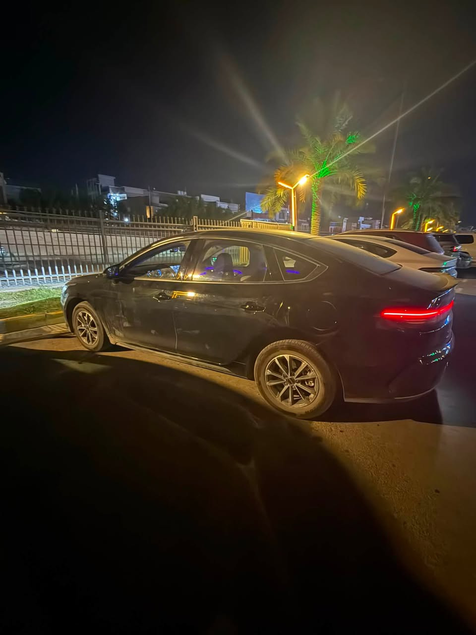 عندي Byd destroyed ماشيه ١٣ الف اريد مراوس ويه جالنجر 15 وفوك  نظيفه فرق مليونين او اقل بله زحمه 
***********
