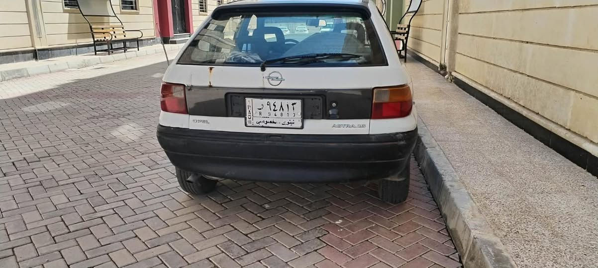 اوبل استرة موديل 92
كير اتوماتيك
محرك 18
سنوية عضم
كوبون ماستر 

***********
***********

السعر 44 قابل للتفاوض
