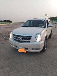 كاديلاك اسكاليد مديل ٢٠١٢ كفاله عامه  فول مواصفات مكينه ٦٢٠٠  سعر ٢٤٠ ...