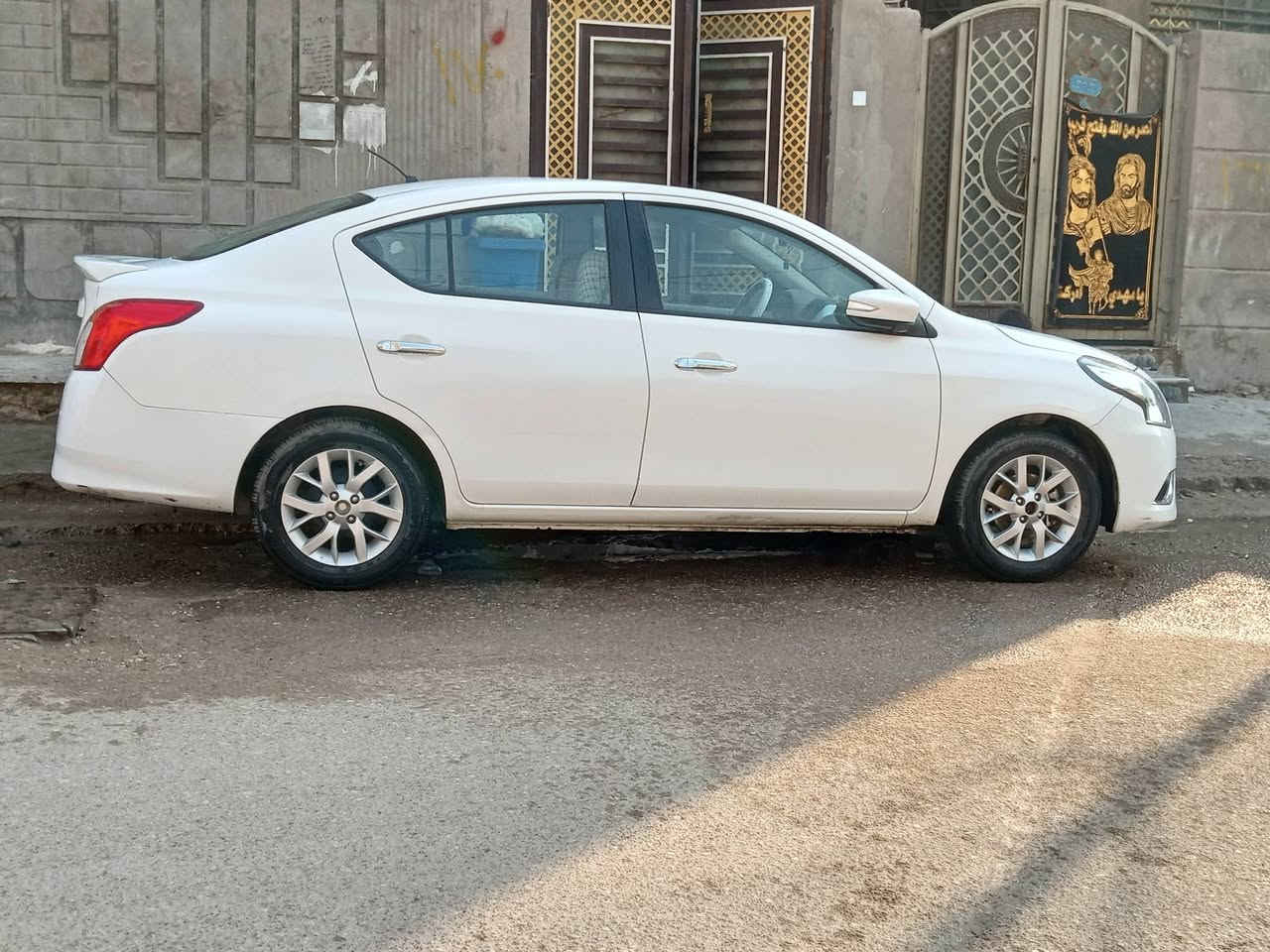 سلام عليكم سياره       نيسان سني موديل 2024 رقم الهاتف *********** اربيل
