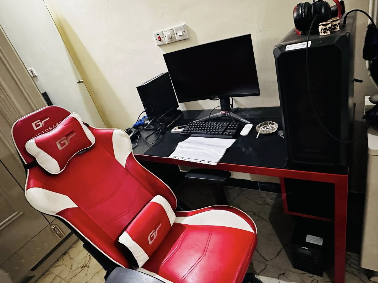 السلام عليكم للبيع
كيس بهاي مواصفات + شاشه aoc 24 منحنيه+ ماوس +كيبورد + كرسي + ميز تجميعه متكامله ما عدى اليو بي اس

 السعر مليون قفل


**إذا كنت صاحب هذا الإعلان وتريد حذفه لأي سبب، رجاءا أرسل رسالة إلى الدعم الفني**