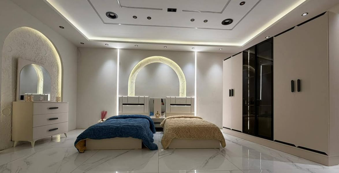 تقدم لكم مجموعة الزيادي أحدث موديلات غرف النوم بتصاميم عصرية تجمع بين الفخامة، الجودة، والعملية. تفاصيل أنيقة، ألوان راقية، وتشطيبات مميزة تمنح منزلك لمسة من الجمال والرقي 💫

✳تم وصول موديل ميلان
❇️ 5 قطع  شبابي    
✳كنتور 220
❇️ ابواب المنيوم 
❇️ إناره بل كنتور 

⚠️ ملاحظة: البيع بالنقد فقط 🚫
📍العنوان النجف 
📲 راسلنا الأن وأحصل على كافة التفاصيل 
للااستفسار مراسله الصفحه او تصال📞
***********
