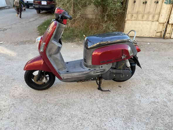 سلام عليكم للبيع دراجه ماكس بوليس نوزل حديث شاشه لونين دراجه مال رمبه مكفوله كفاله عامه وجاهزه اوراق كامله سعرهة (850)وبيهة مجال بسيط جدا شراي يتصل على رقم الهاتف (***********) مكاني بغداد الغزالية
