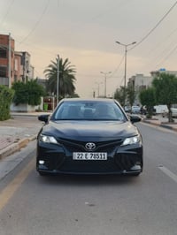 ✋🌹 كامري ٢٠١٨ وارد امريكي حادثهة بنيد  ماشية ٩٠ الف رقم اربيل باسمي مو...