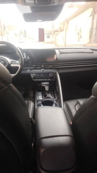 الانتر 24كندي  بدون رقم ضرر تبديل بنيد وطخه بلجاملغ وشويه بلجنطه مكدار...