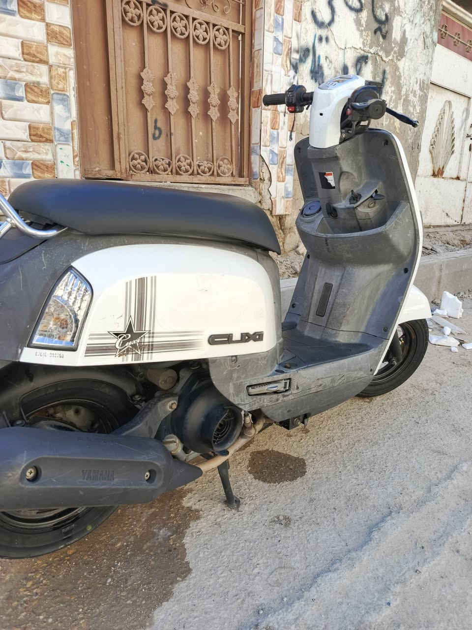 بوليسي نوزل 2009 مكفوله حاويه امس طالعه كفاله عامه ختم واحد كفر وسواد ومكينه دراجه جديده كلش *********** ناصريه مركز
