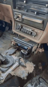 تم العمل على كراون
تم اضافه منظومه صوت متكامله👇😎
تم اضافه مسجل كنود ياباني-سيدي-اوكس_فلاش-قطعه بلوتوث خارجيه
تم اضافه سماعات اماميه 6ونص انج ماركهGB بقوه 45ارمس180واط😍✌️
مع زرع سماعات خلفيه في الدشبول وتكعيد قواعد وتم اضافه سماعات ماركه GBبقوه 45ارمس 180واط 6ونص انج💪🏻🔥
وبعدها سياره مفصخه بعدلها دوشمه كامله واكيد الشكل يصير احلى بهواي
النتيجه اسفل صوت وصوره 
مكاني بغداد طالبيه بنزله الجسر مال فلكه 83 بشارع مستشفى ابن البلدي الزهراوي قرب مجمع الاميرات الطبي ويوجد توصيل كافه انحاء العراق مع ضمان شغلي ب بيت
***********
