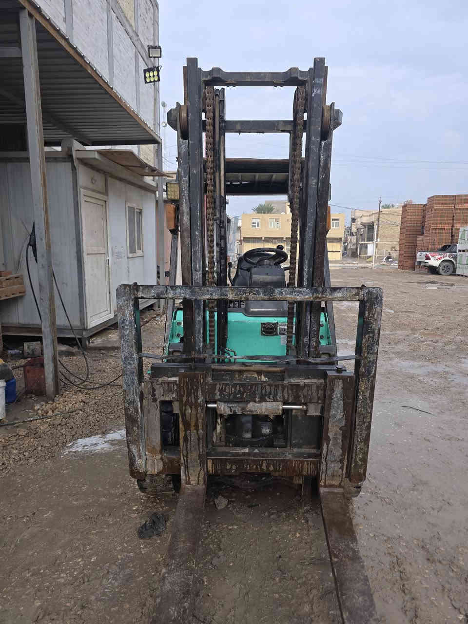 رافعه شوكية للبيع
موديل 2008
***********
