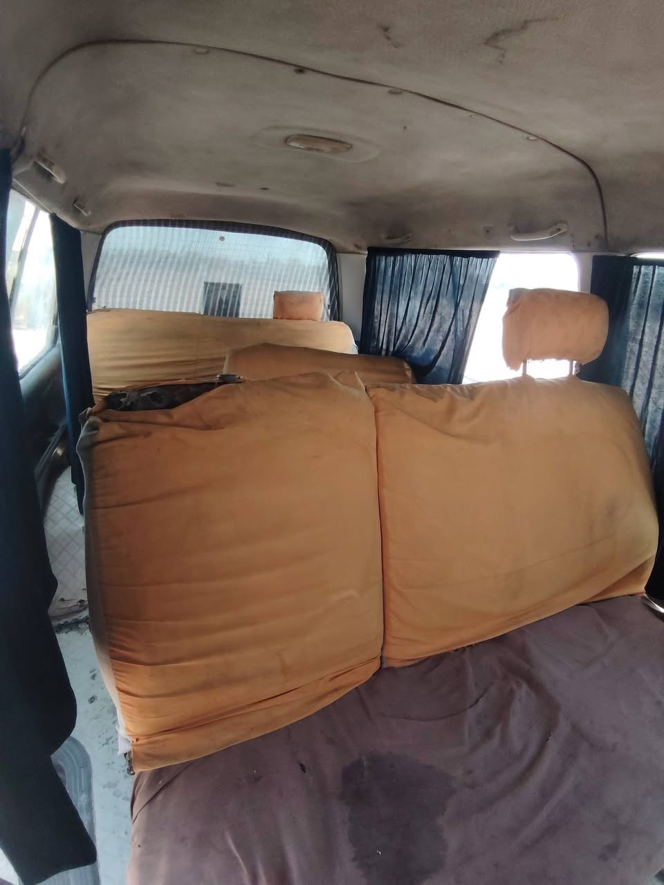 سلام عليكم عدي هاي لبريجو للبيع موديل ٩٨ مكينه وكير وحداديه وكسن شرط ولكشر بلادي بس بيه خياسات بصيطه دواخل بلادي المكان سماوه سعر ٣٥ صافي كله وراي ولعده سياره مراوس راوس حسب القناعه وهاذه رقمي ***********
