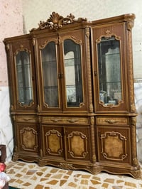 للبيع المعرض السعر 150وبي مجال رقم الموبايل :07715281466 العنوان بغداد...