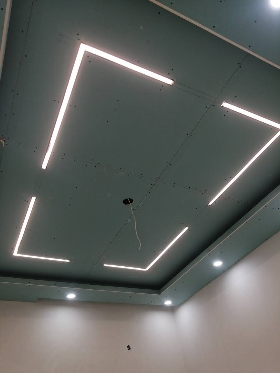 اهلا وسهلا ❤اجعل بيتك باجمل ديكور🤯
واقل تكلفه وضمان حقيقي❤غير من واجه بيتك ✨ 

⭐ المغربي جبس بورد

⭐️ واجهات فلين الخارجي

⭐️سحبات نقوش ملكية 

⭐️بديل خشب و رخام وجام ومكتبه

للحجز والاستفسار مراسلة او الاتصال الرقم ***********
