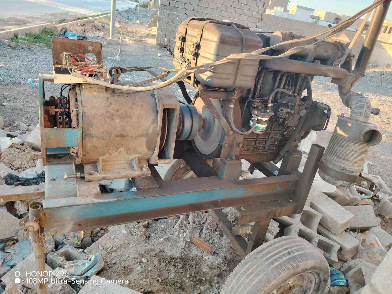 سلام عليكم ورحمة الله وبركاته للبيع محرك فيئم ٣ بساتم مع دينمه ٢٤ ثري فيز مع شاصي وباتري سعر اتصل ودلل عنوان كركوك حويجه الاتصال على الرقم ***********
