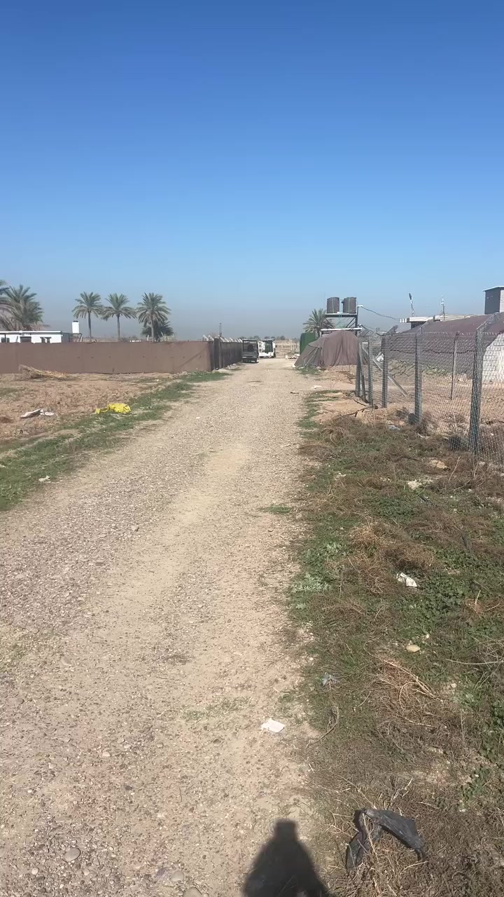 سلام عليكم البيع الف متر مسيجه بغداد عرب جبور 200متر عن تبليط واجه 30سعره 40مليون  ***********
