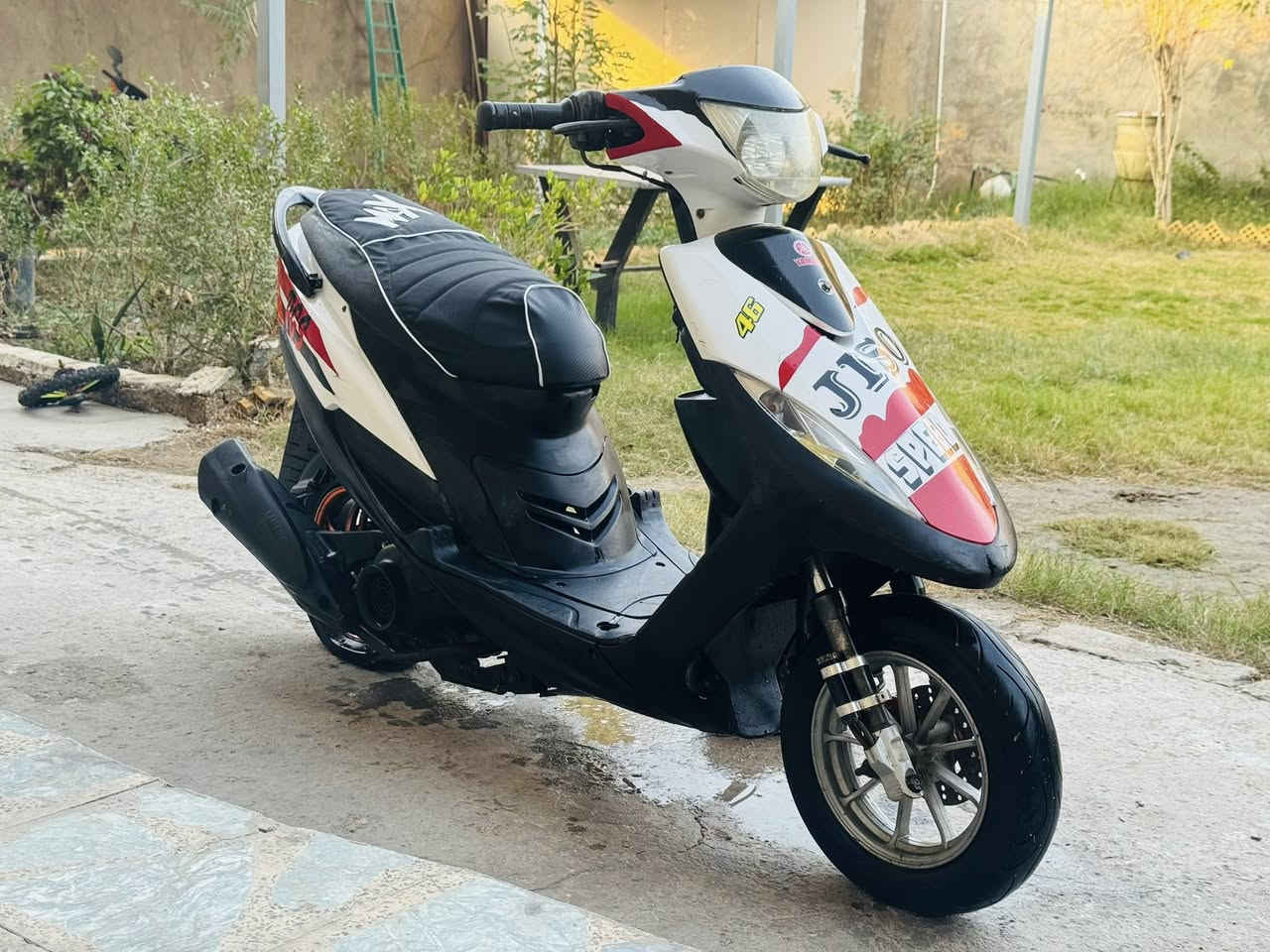 السلام عليكم. 
ماكس عدلة كفاله ختم واحد 
 كل نقص مابيه جاهزة من كلشي 
كهربائيات كله بلاد
مكينه ناعمة 
صدر رياضي 
ويل رياضي
تخم تاير جديد 
مكانه طويريج 
السعر 775 وبيه مجال 
***********
