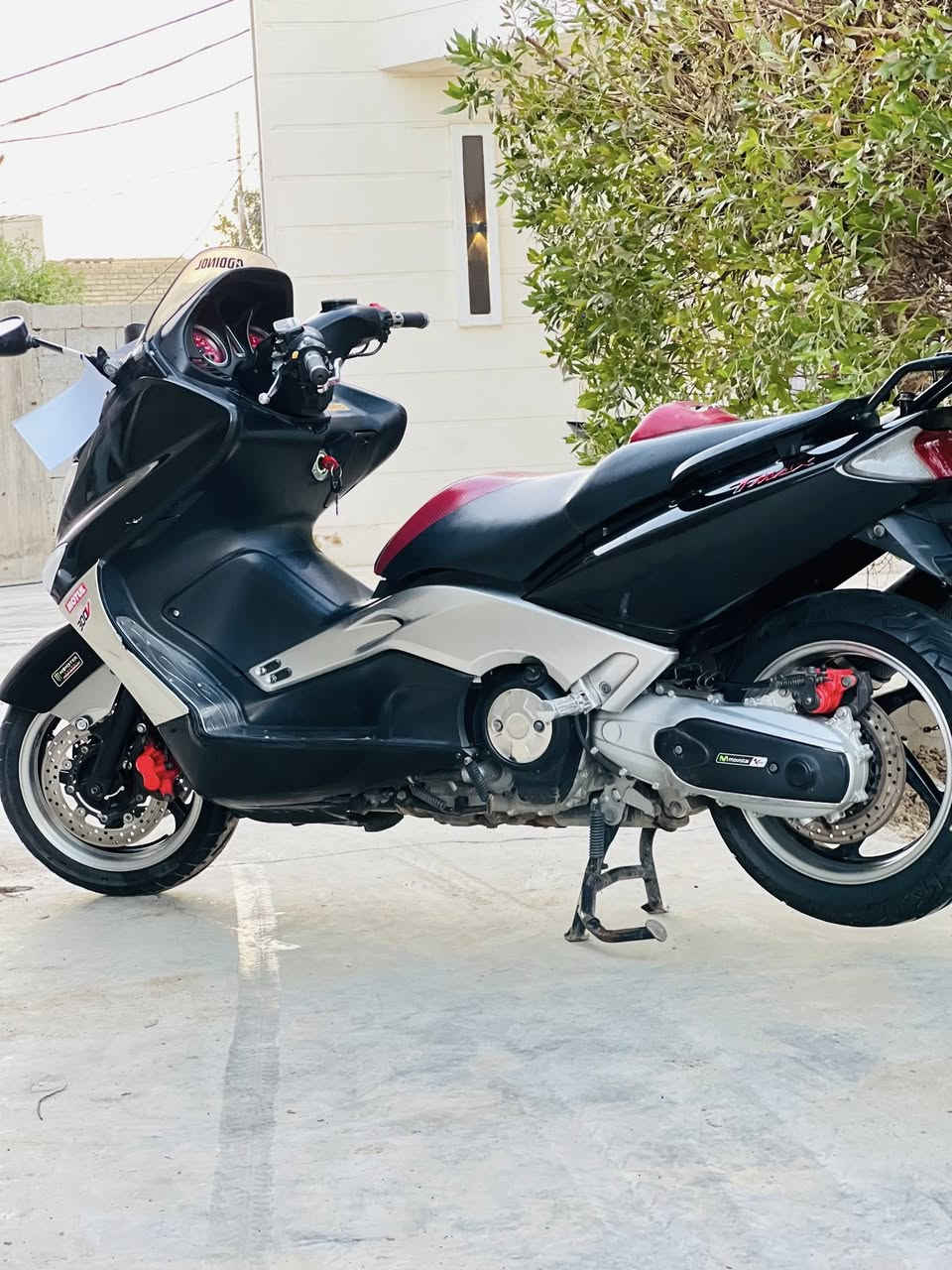 سلام عليكم تي ماكس. 2008
نازله من كلشي وكلاشي. 

دراجه مكفوله كفاله عامه 

ام لعلايم لحمر 

كلج مالوسي 

صالنصه كربفكج

تاير خلفي جديد 

منضومه زنون 

سيبايه 

سكيورتي  

سويجات ٢ 

مري مال ١١ 

دواسات رياضيه

 بغداد /محمودية

***********
