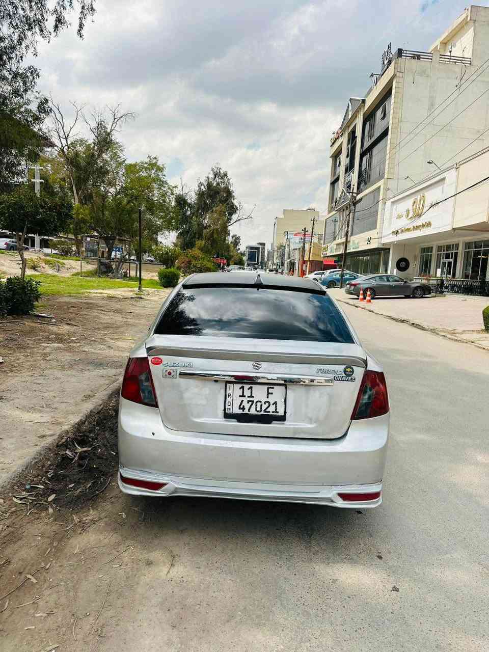 السلام عليكم 
للبيع اوبترا 
موديل 2007امريكي 
السياره مصبوغه عام جماليه
رقم بغداد الجديد
مكينه 2000
كير اوتماتيك 
كير محرك صدر تبريد تخم تاير السيارة جاهزه 
السعر52 وبيها  مجال 
عنوان بغداد حي الجامعه 
للاستفسار *********** القائم, الأنبار
