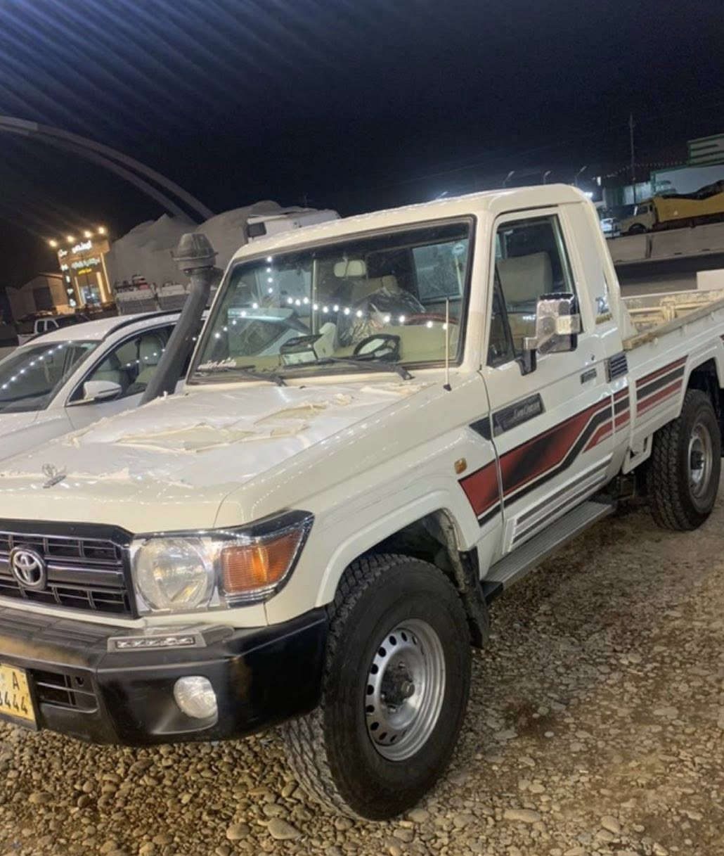 لاندكروز شاص ابريمي 2009للبيع كفاله من صدام لصدام فقط مكانات صبغ رش غليل رقم جديد شمالي وات ساب فقط *********** سعر مناسب لشراي ١٦٥$ بيه مجال
