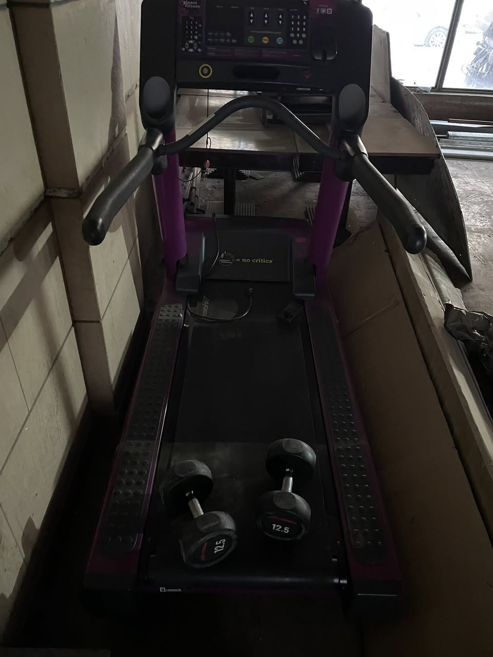 جهاز اخو الجديد للبيع *********** السعر 900$
