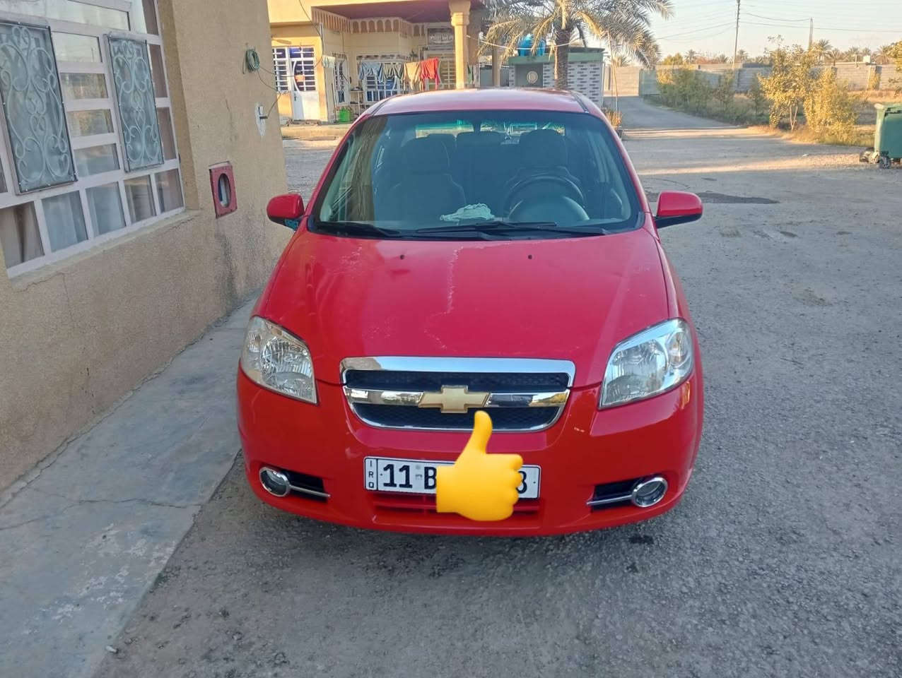 سلام عليكم
للبيع افيو موديل 2010
بيها صبغ جاملغ و لباب شويه بدون ضربه بدون دواخل 
رقم بغداد تحويل مباشر سنويه 29 
مكينة كير خير من الله صدر تخم تاير جديد 
سعر 70$ وبيها مجال 
الهاتف ***********
