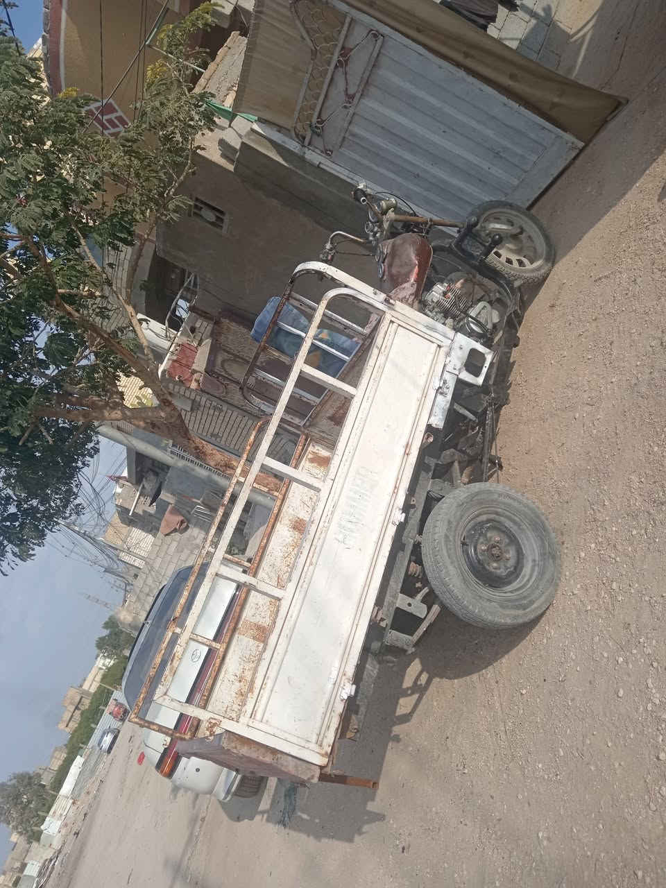 سلام عليكم ستوتي البيع موديل 11الستوتي وراق مكاني كربلاء سعر ٦٠٠//رقمي ***********
