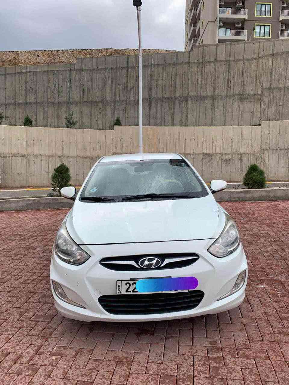 هۆندای ئەکسێنت 2012
مواسفات خلیجی
سپی، ناو زەردی قوماش
پارچە ڕەش
مەکینە و گێڕ بەشەرت
توندوتۆڵ
سەنەوی بەسەرنەچووە
یەک دەست
بەناوی خۆمە
یەکدو شوێنی بۆیاخی هەڵداوە لە وێنەکان دیاریمکردوە بەڵام سەیارەکە پارچە رەشە ئەمە کێشە نیەو شایەنی باس نیە.
پەیوەندی: تەلەفۆن ڤایبەر واتس ئەپ
***********
*********** كويسينجاك, أربيل
