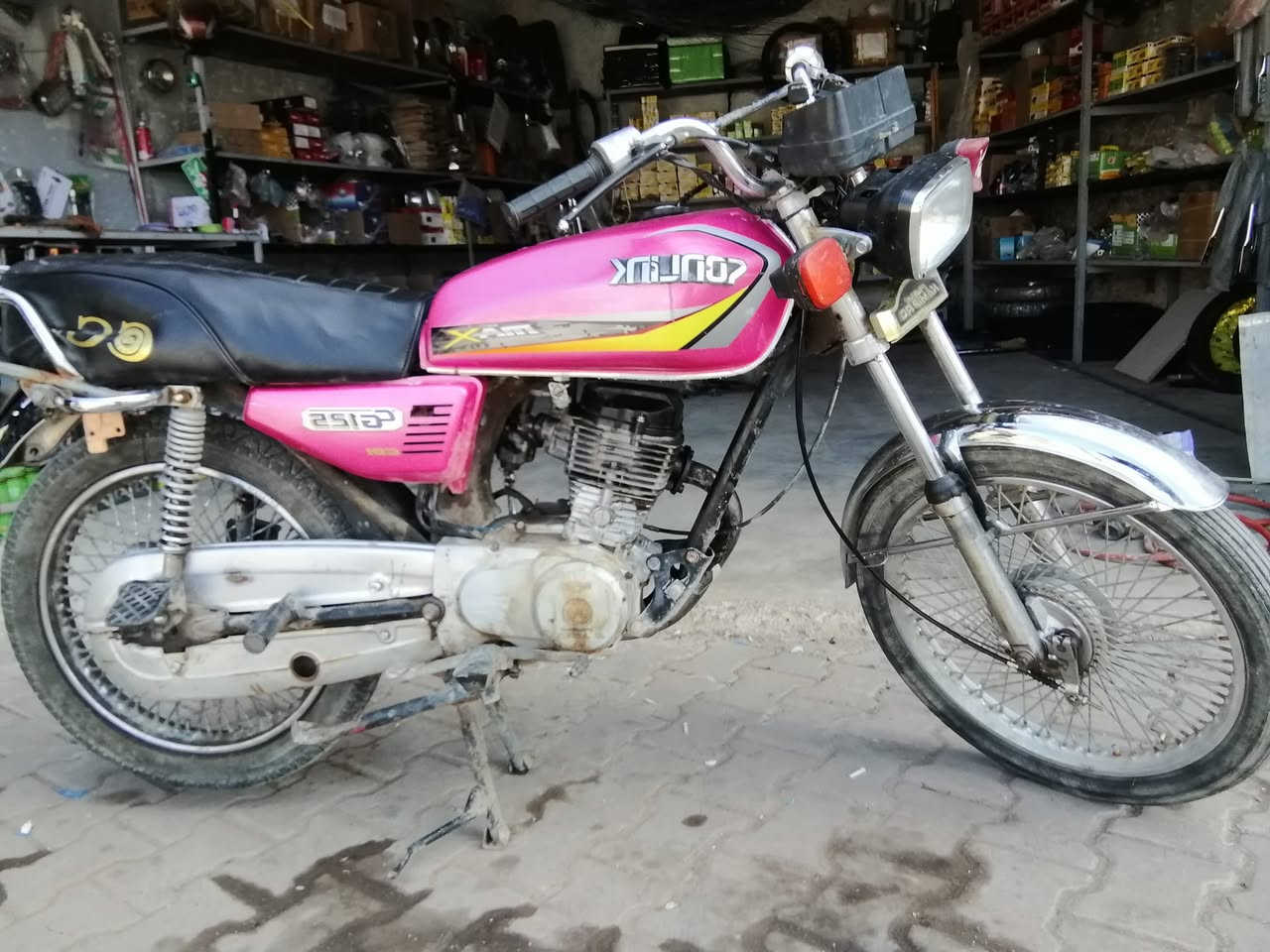 لبيع دراجات اوراق كامل
***********
