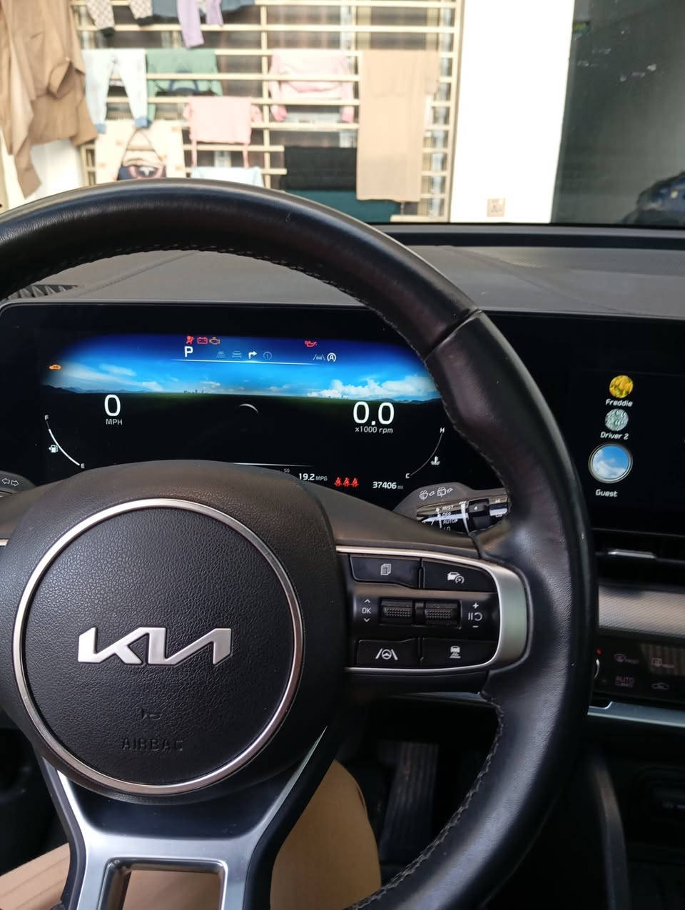 كيا سبورتج للبيع موديل 25 تبديل جاملغ وبنيد ومبدلات بلاد ونصبغن
شرط السونار بدون دواخل راديتر بلاد مواصفات sx معروفه
للاتصال على *********** الي حب استفسار اكثر الرقم بي واتس .
