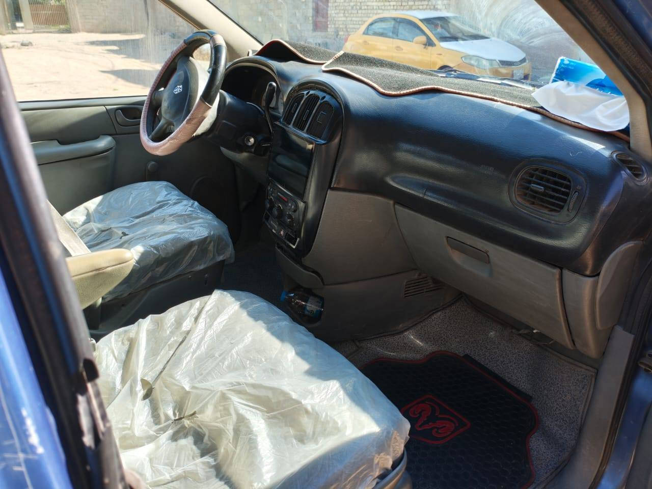 دوج كرفان مصبوغه حزام للجماليه تبريد قطعة وحده ثلج كير ومحرك كفاله رقم جديد السعر 55وبيها مجال بيع مستعجل اتصال *********** بغداد شهداء البياع
