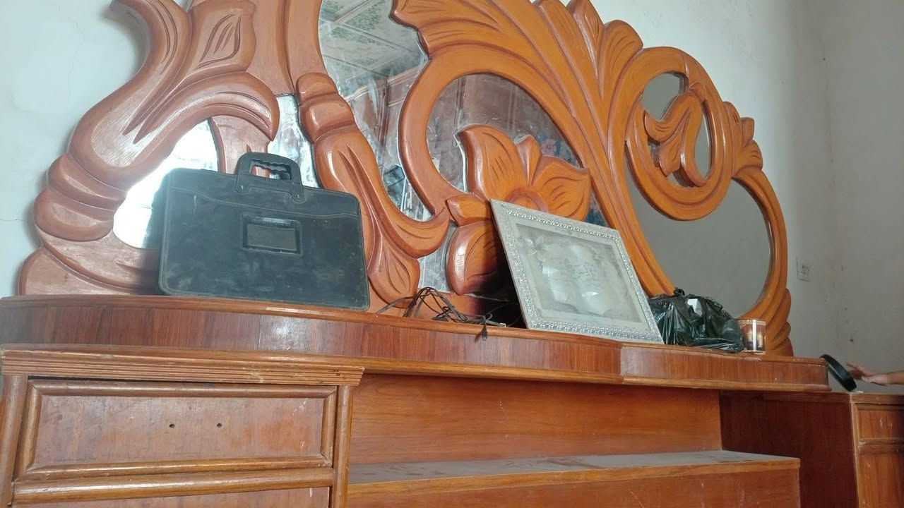 السلام عليكم غرفه نوم نظيفه بس جام يرادلها السعر 350


**إذا كنت صاحب هذا الإعلان وتريد حذفه لأي سبب، رجاءا أرسل رسالة إلى الدعم الفني**
