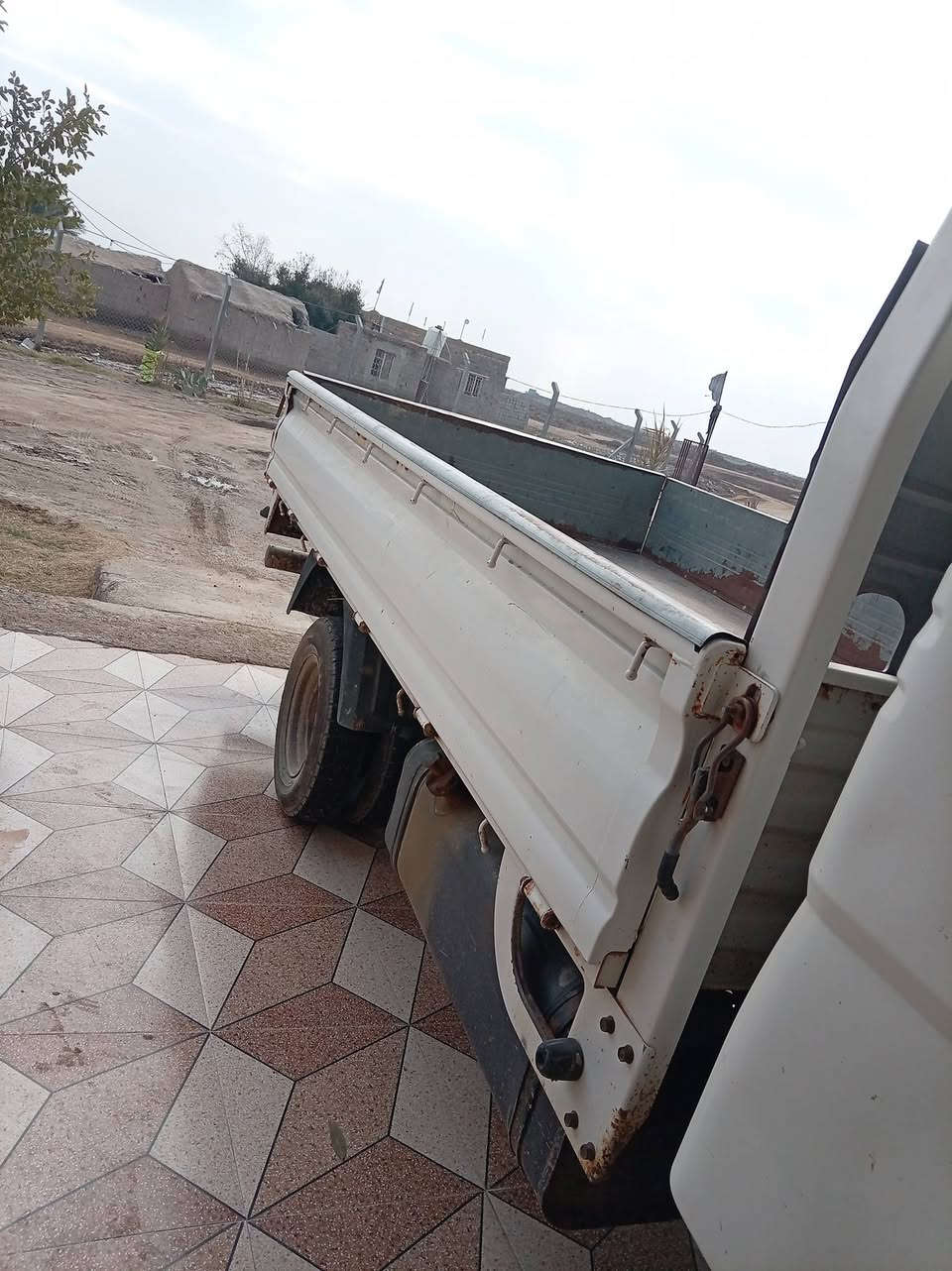 كيا للبيع 2015
مشروع وطني تحويل ثاني يوم
رقم واسط انگليزي
سنويه مجدده لل 31
بيه طخه بلباب شبر 
مكفوله كفاله عامه 
السعر 110وبيه مجال بسيط
المكان واسط كوت
 للاستفسار /***********
الخاص مغلق
