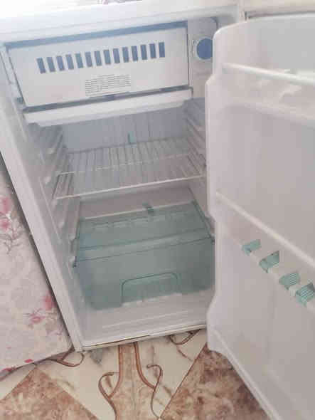 ثلاجة صغيرة اللبيع شغل سعرا ٧٥ بي مجال كركوك حي العروبه يم ملعب خومسي او وكف قديم حجم ٦ قدم كل بلادي شركة مابي اي عيب شغال بل شرط ٧ايام ضمان
***********
*********** كركوك
