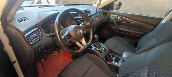 نيسان روج موديل ٢٠١٨ رقم بابل محرك ٤سلندر  2500  ماشية ١٠٠الف ميل حادثه واضح بالصور تبديل بنيد بدون دواخل فقط والباقي كله بلادي حتى الراديترات..تخم تاير جديد جاهزة من كل النواحي 
السعر١٤٧بي مجال بسيط 
للتواصل *********** اتصال او واتساب
