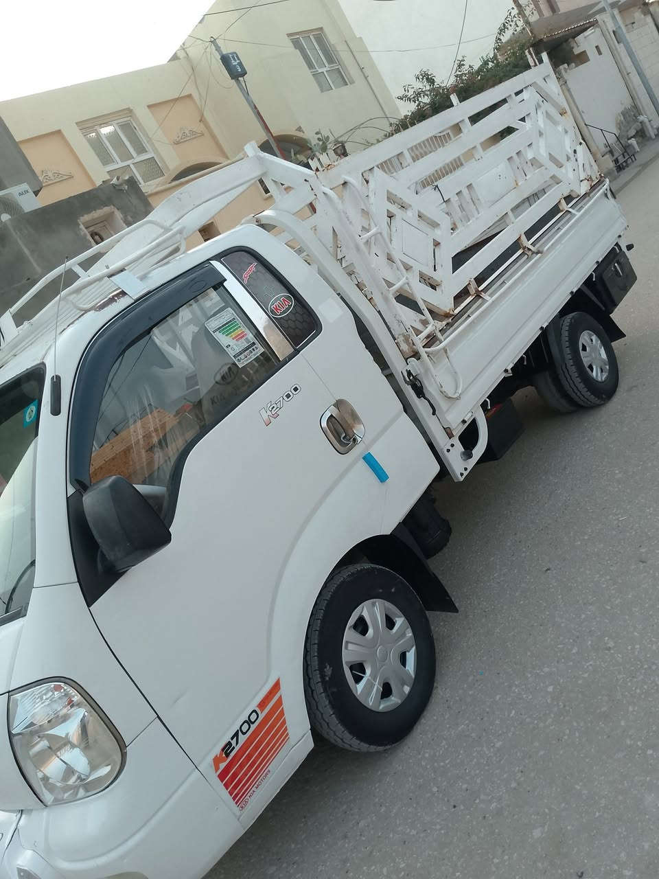 السلام عليكم كيا للبيع موديل 2012مكفوله كفاله عامه رقم قادسية انكليزي  مشروع وطني سنويه مجدده لل 30 الاستفسار الاتصال على الرقم***********
