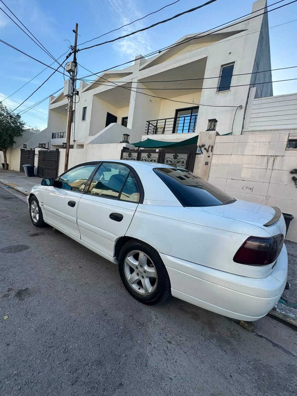 السلام علیکم
سیارة للبیع اوبل بزون 2002 
کیر عادي 
محرک 2200
داخلي جدید 
کلاج عینة جدید  
افلانجة جدید
اطارات جدید
تبرید ثلج   
سیارة بدون دعم الکیر محرک کلە شرط 
سیارة بدون نقص کهربایات کلە شغالة 
بیها سستم غاز ایطالي ٨٠ لتر   
رقم و سنویة جدید 
تحویل وکالة الثاني یوم 

مکان سیارة اربیل 

السعر 54  

***********

واتس اب

***********
