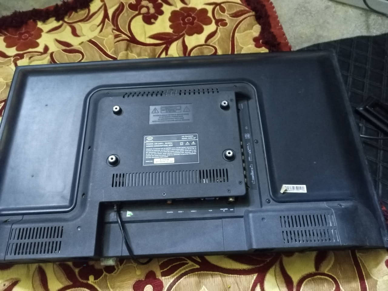 شاشه ٣٢ بدون نت نضيف سعرها ٥٥ وشاشه بدون نت بيها خط قليل سعرها ٣٥ الف كركوك واحد حزيران


**إذا كنت صاحب هذا الإعلان وتريد حذفه لأي سبب، رجاءا أرسل رسالة إلى الدعم الفني**