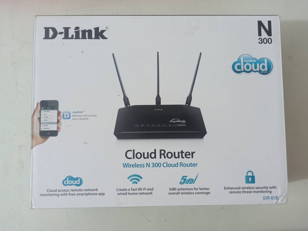 راوترات اثنين مستعملات و يشتغلن
اثنينهن ب 25 الف 
مكانهن بالحله 
يتوفر توصيل 
اتصال او واتساب ***********
