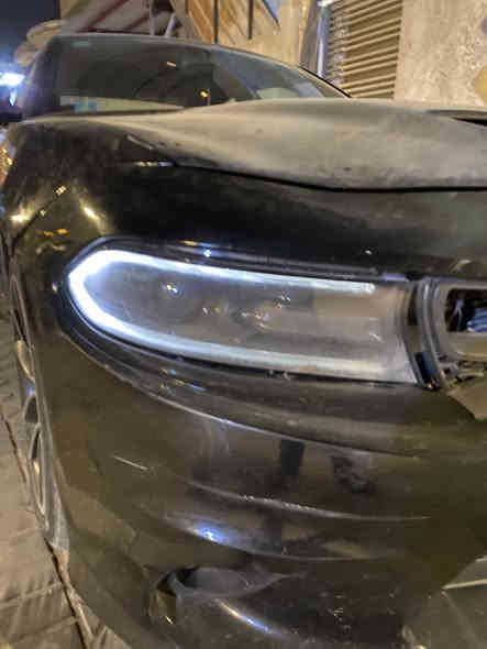 سلام عليكم 
لايتات جارجر م15 وفوك 
جهة سايق نضيف جهة السكن بيه ضعف ب اللد ويحتاجله تنضيف قفلهن 120 الف مكاني بصرة
***********
