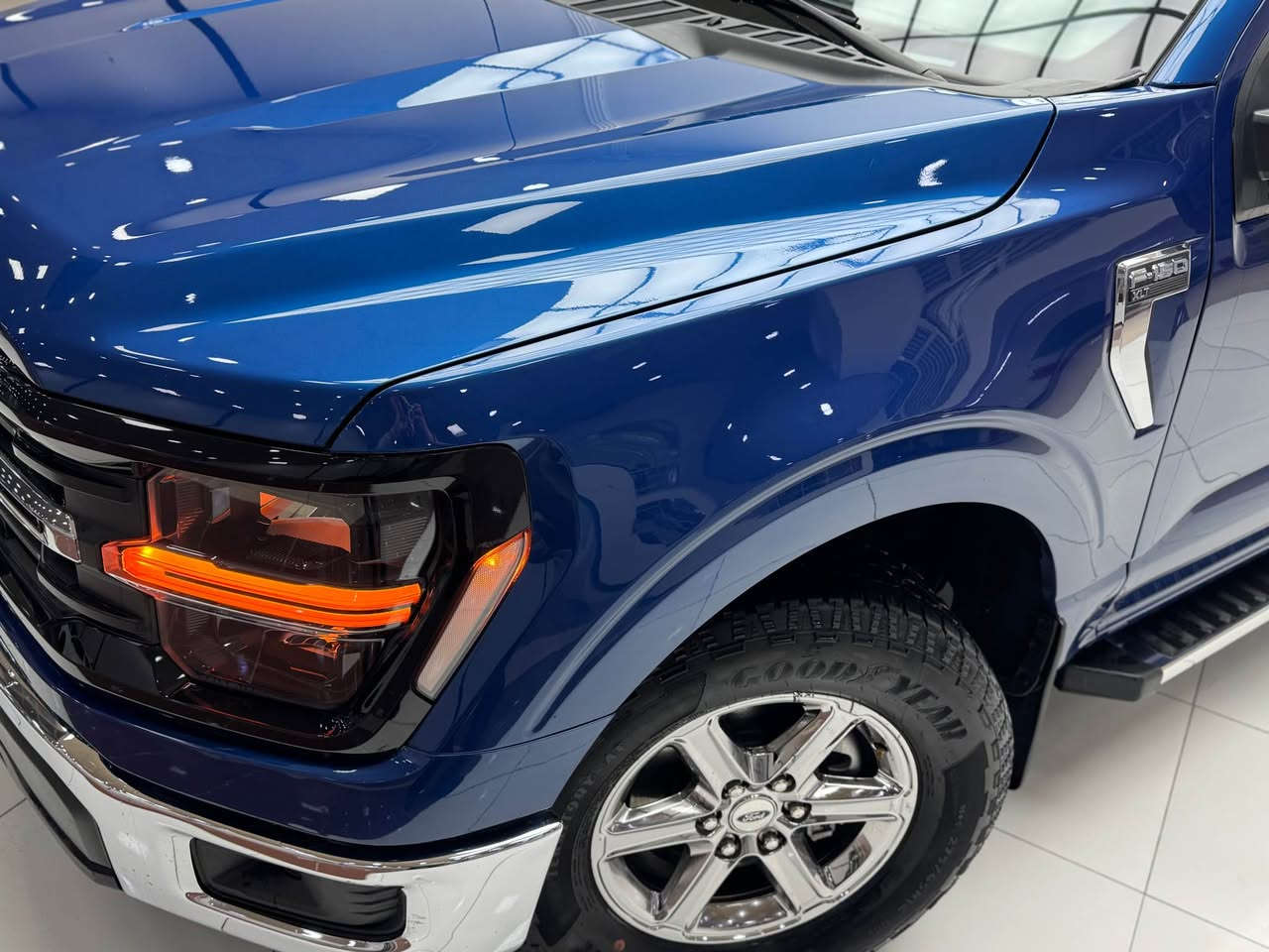 السلام عليكم

للبيع :  ford  / 2024  / F-150

ماشيه : 8,000 ميل

المواصفات: XLT

الضرر : قطعتين جاملخ وباب

السيارة بدون رقم تترقم شمالي

السعر : 33,800$

للاستفسار : ***********

عنوان السياره : أربيل شارع 100 معرض فجر الخليج أربيل, العراق
